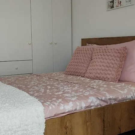Apartment Bouloukou For 2 *