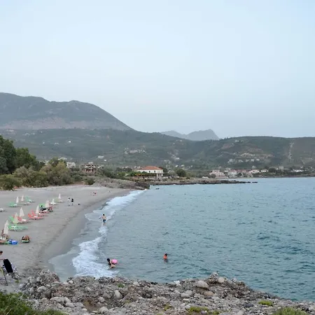 Apartment Bouloukou For 2 Kalamata